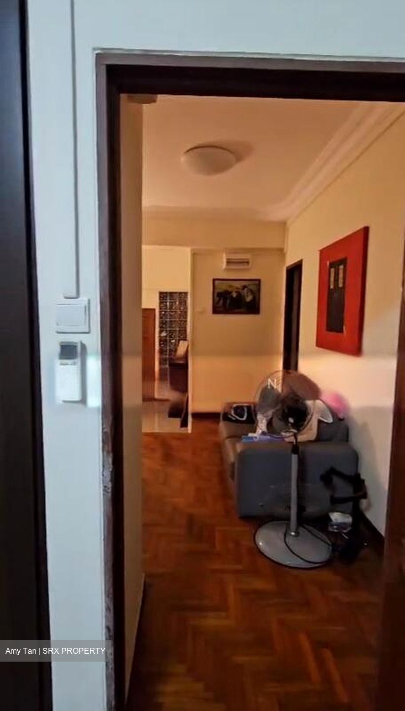 Lakepoint Condominium (D22), Condominium #515691291